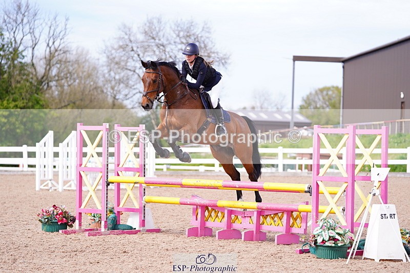 240506A-162646-10119 - Cls 23 Club 90cm