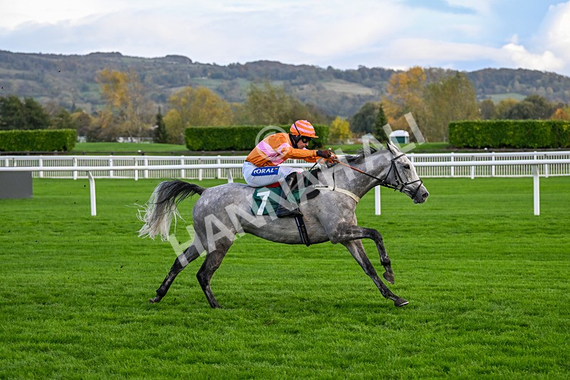 241025-Race 6-Etna Bianco-4911 - Race 6