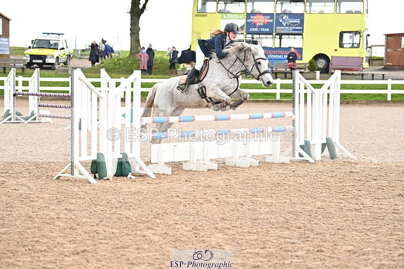 240310A-110045-02202 - Cls 4 Pony Discovery and 90cm Open