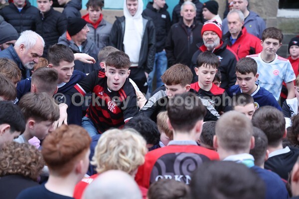 DAD_0595 - Christmas Boys Ba'