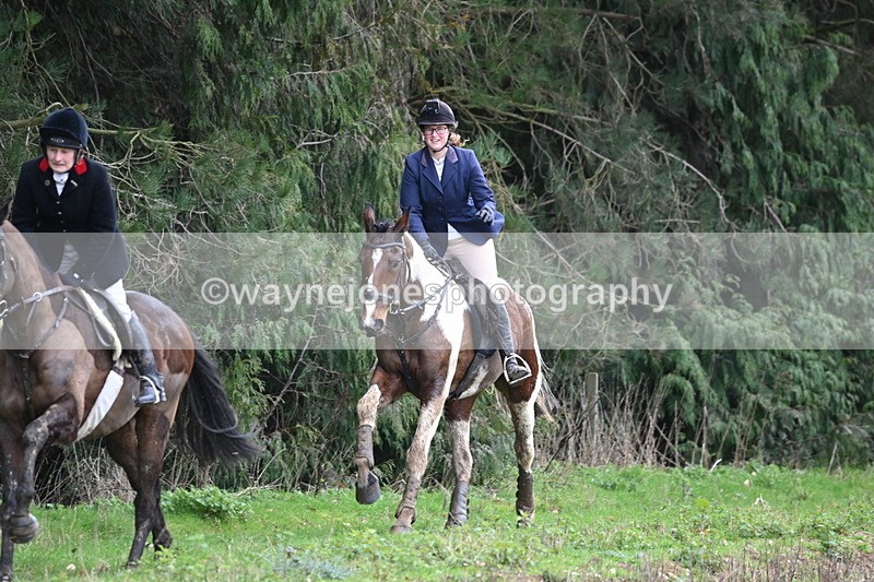 WJ6_9573 - Line Four