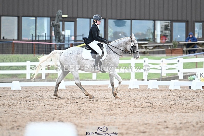 250907-125607-08486 - 009-Terri.EllawayTagula.Passion