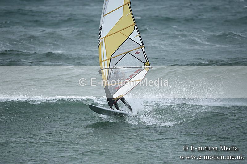 WS 150913-91 - Windsurfing