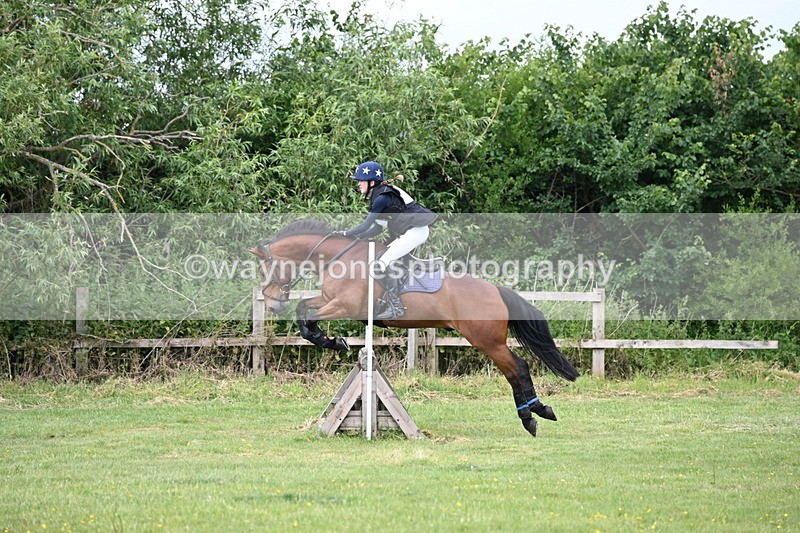 WJ6_3591 - Class 5 80cm Pairs