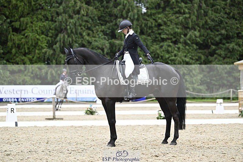 240523-163625-05465 - 445-REGAL_BOUNTY-Felicity_Ward