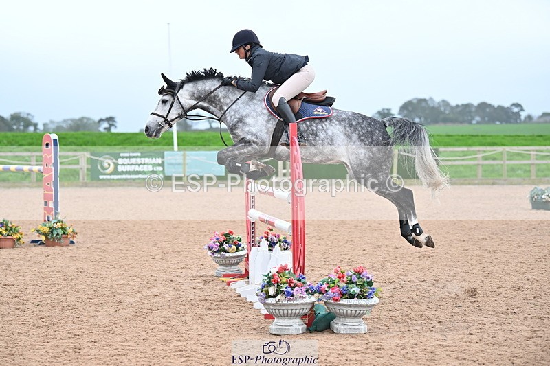231013A-145953-02870 - Cls 9 Foxhunter & 1.20m Open