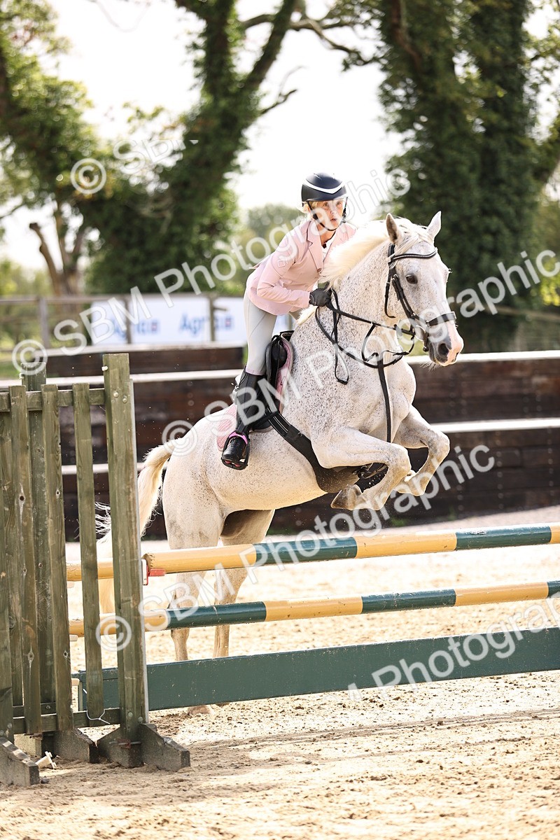 SBM_41129 - J40 Senior Horse & Pony 90cm Supreme Championship
