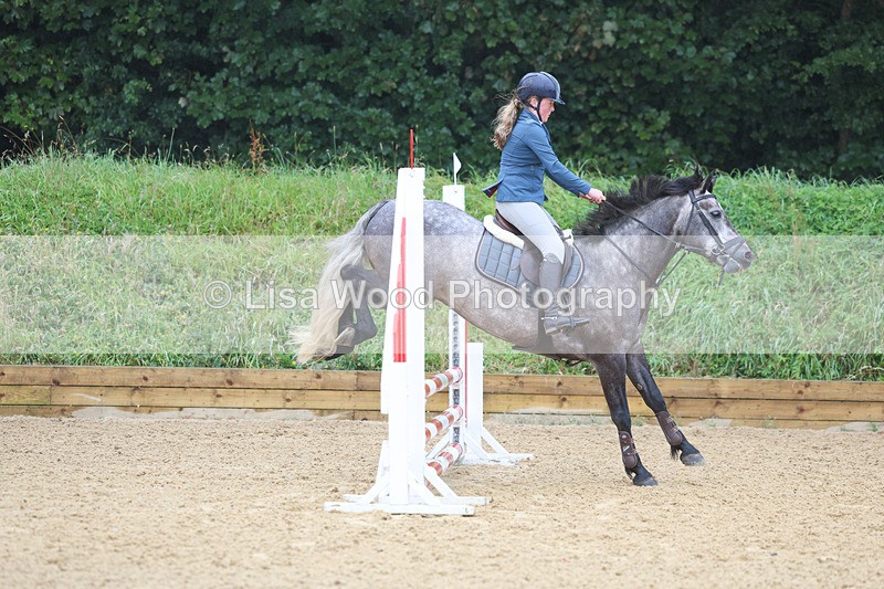 3E7A8827 - Class 2: 70cm Juniors