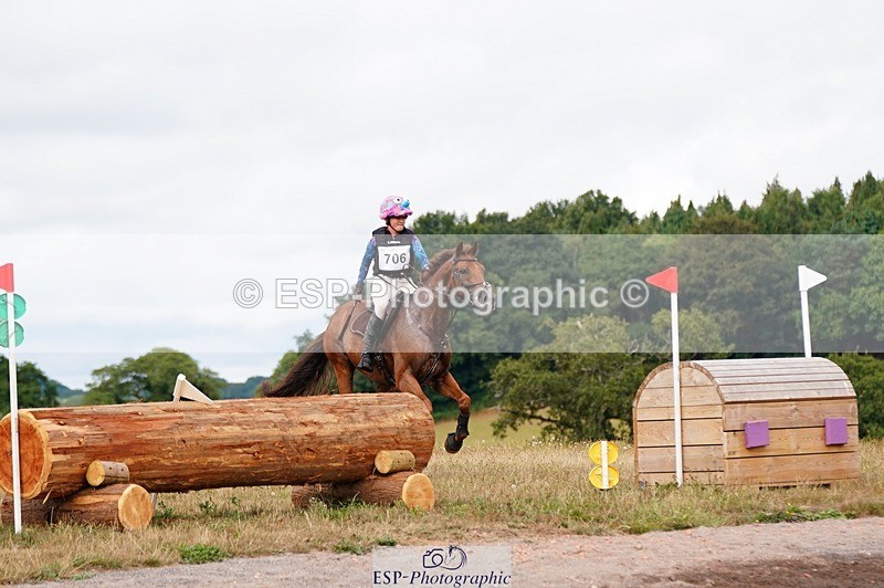 250803A-151444-16470 - P-706-Tichy.Sanders-A.MOMENT.IN.TIME