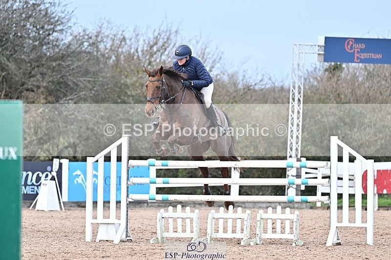 251126-133500-00597 - Cls 5 Foxhunter and 1.20m