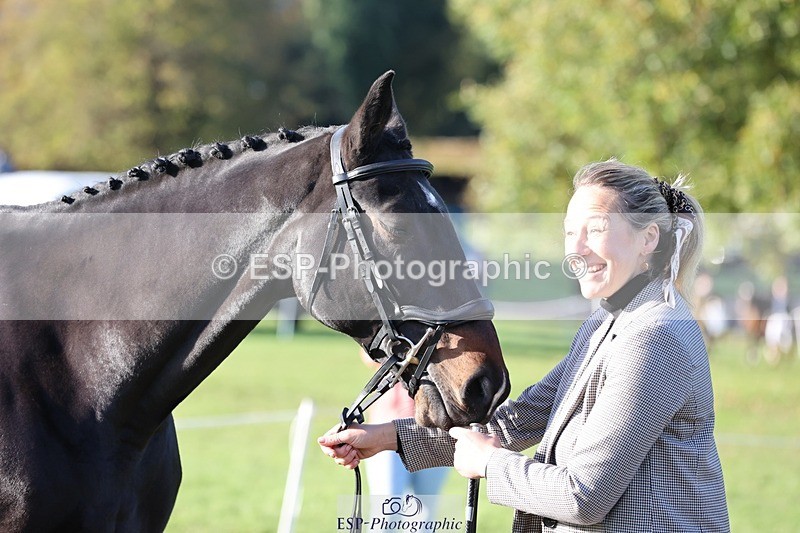 241027-093505-15370 - 421-Marie.Webber-BENNY'S.DOUBLE.DIAMOND