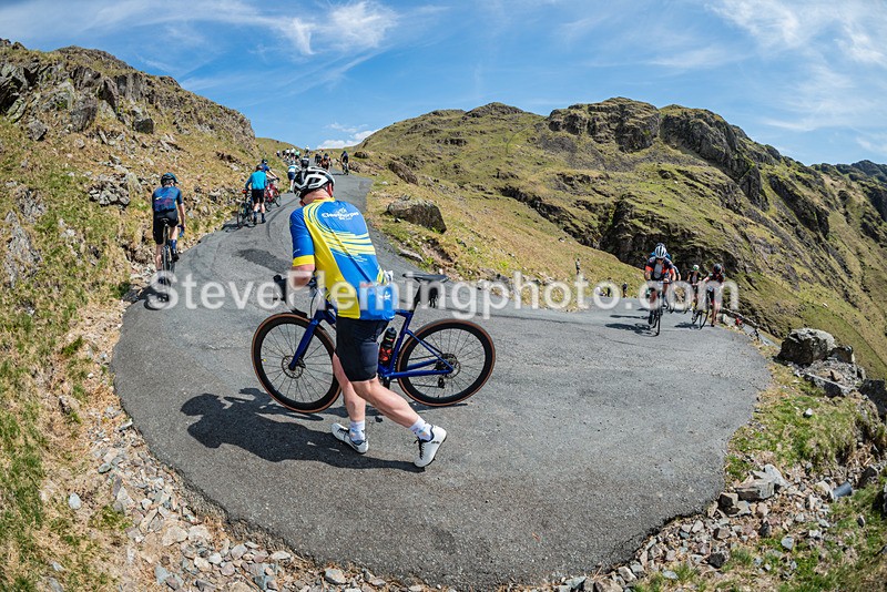 142057 - Hardknott Hairpin 14.00 - 15.00