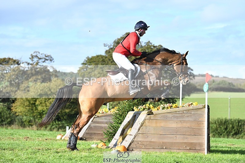 231022-142113-29014 - 345-THE.PREACHER.MAN-David.Doel-XC