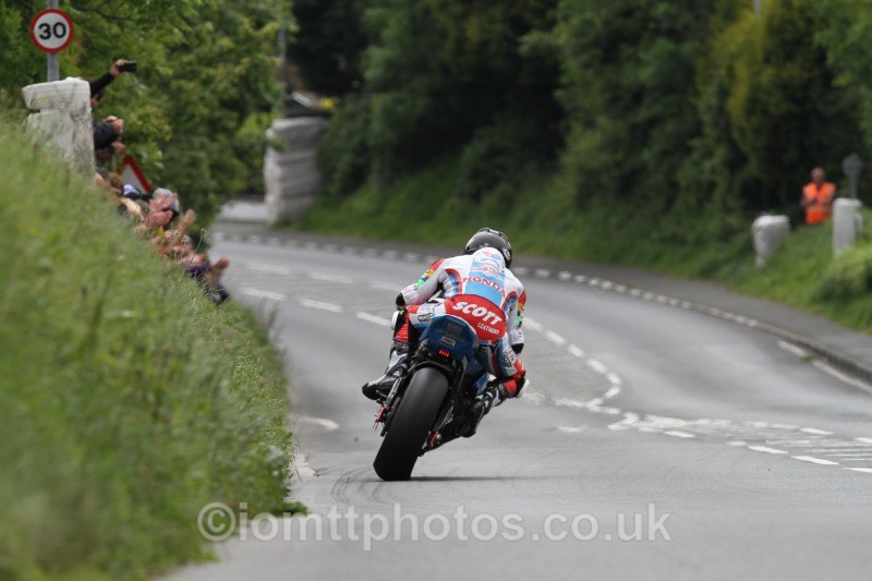 Bruce Anstey Honda / Valvoline Racing by Padgetts Motoc - Pokerstars Senior TT