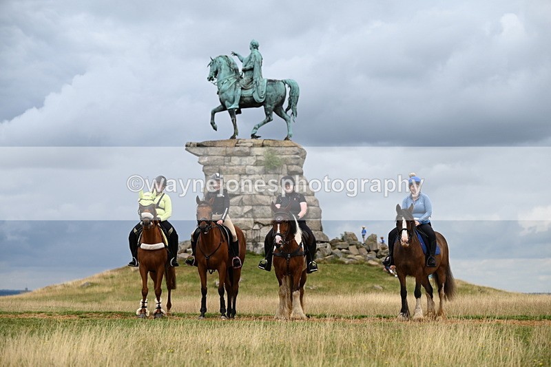 DSC_4834 - Time at Statue 11:10 to 11:42