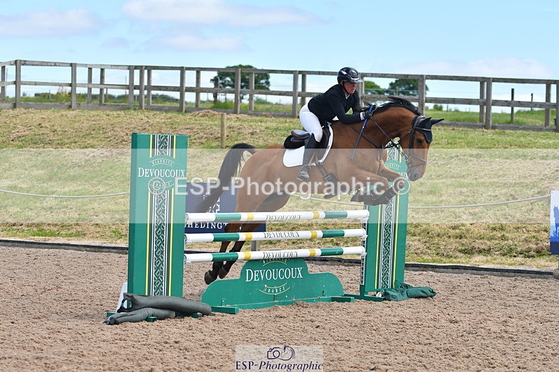 240609A-115343-04795 - Cls 17 Snr 1.05m Open