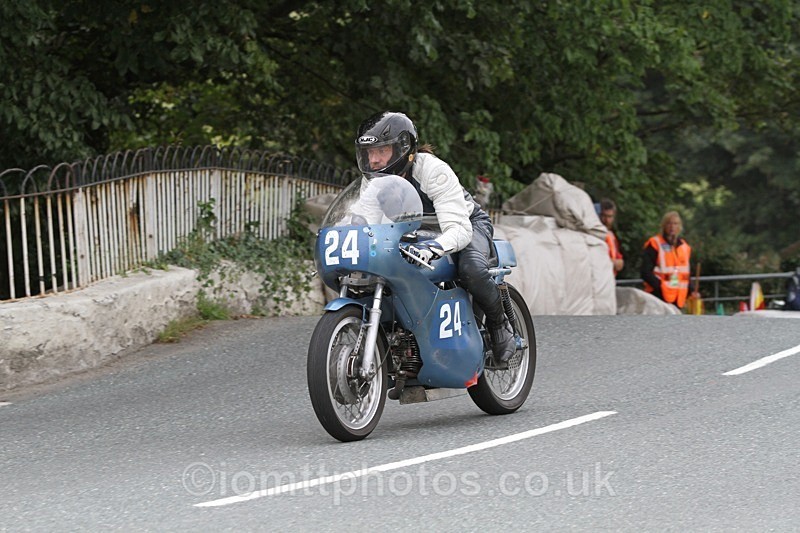IMG_0608 - 350cc and 250cc Classic TT Race