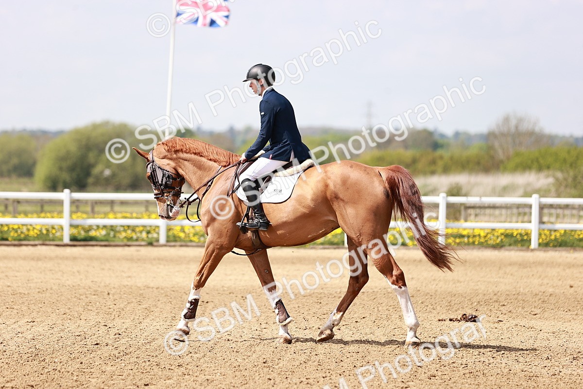  - Class 24 - Senior Newcomers - 1.10m