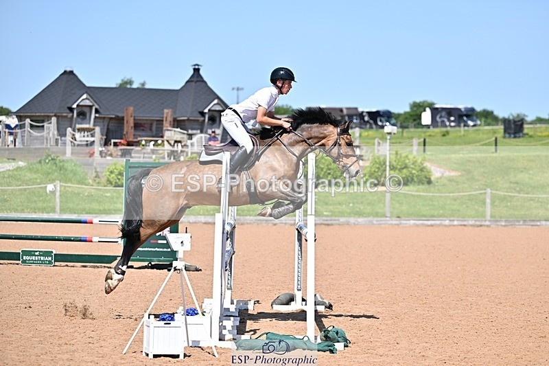 260524-144113-01971 - Cls 35 Pony Foxhunter and 1.10m Open