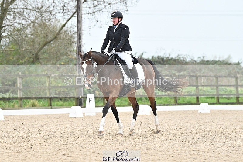 241103-140652-01877 - Novice 1 - 13.10 to 14.34