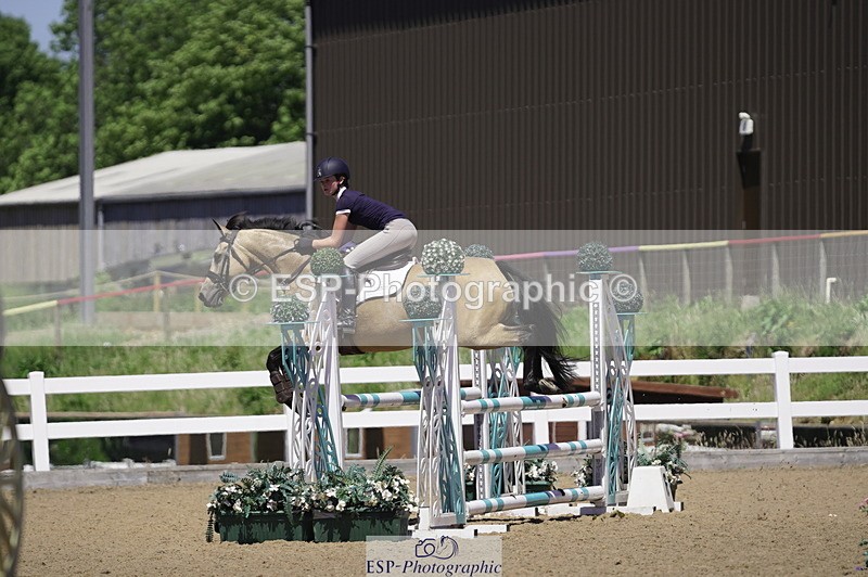 230624A-140832-01775 - Cls 25 Pony Newcomers & 1m Open