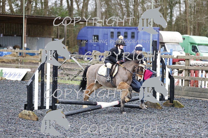 _R6A8023 - Class 1 X poles