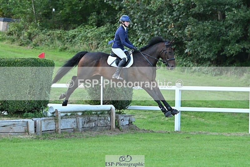 230909-184754-08125 - Cls 14 Snr 1m Derby