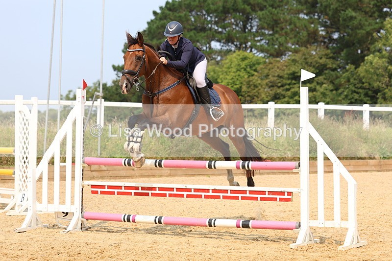 3E7A1701 - Class 5: Senior 95cm