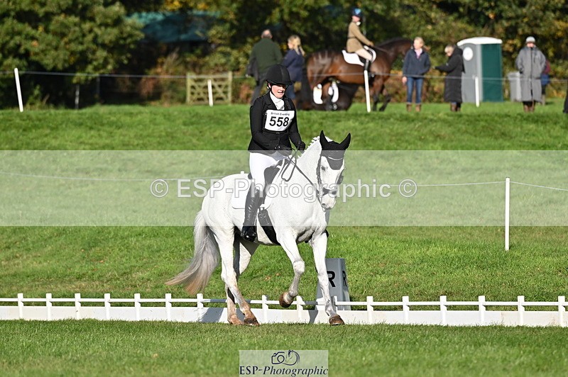 251024A-103948-08405 - G-558-Chloe.Chamulewicz