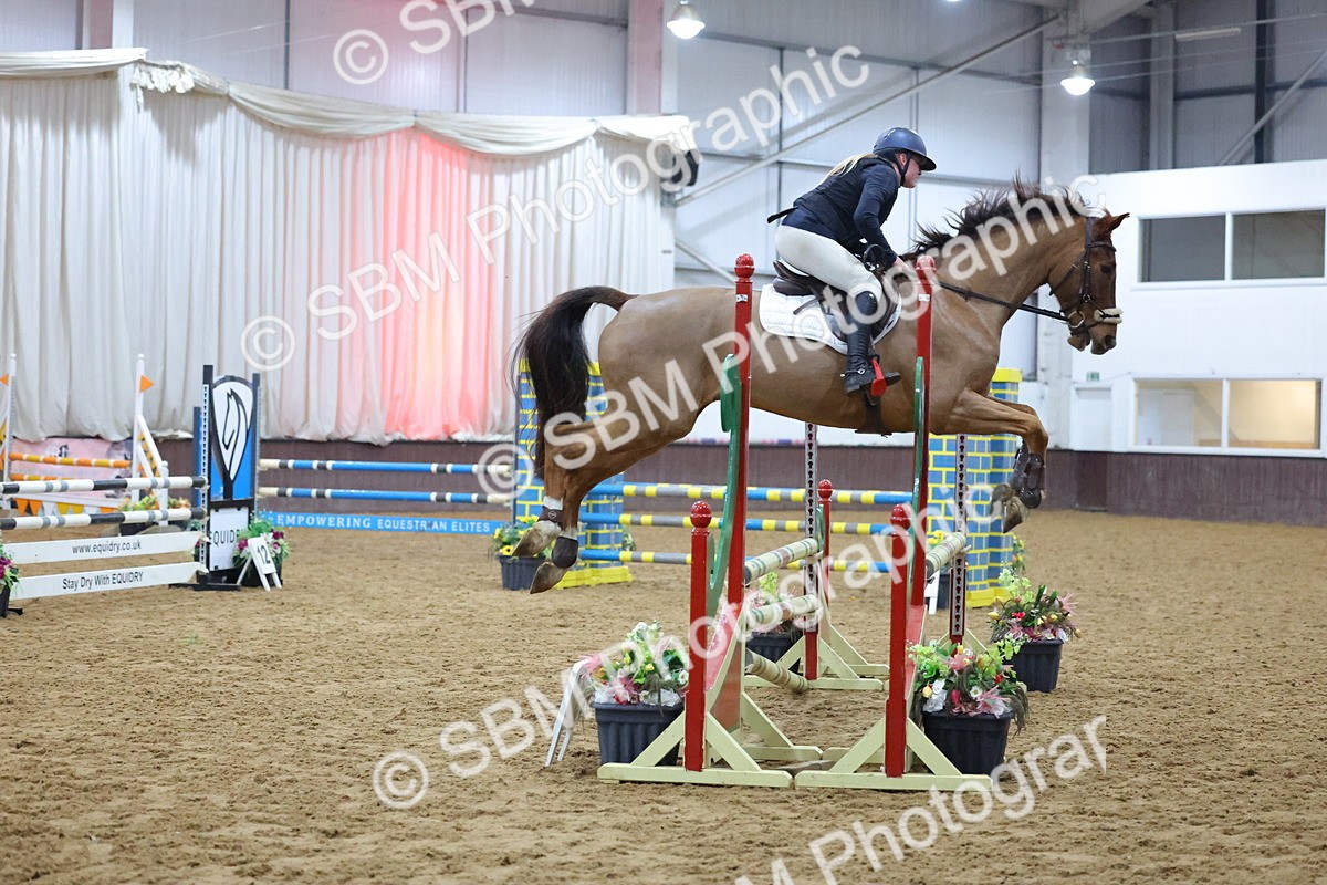 SBM_007296 - Class 19 - Equissage Pulse Senior British Novice/ 90cm Open - First Round (0.90m)
