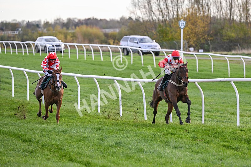 211125-Race 4-Silver Hill-7600 - Race 4