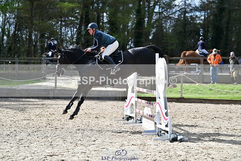 240324-124459-02656 - Cls 9 Snr 1.05m Open