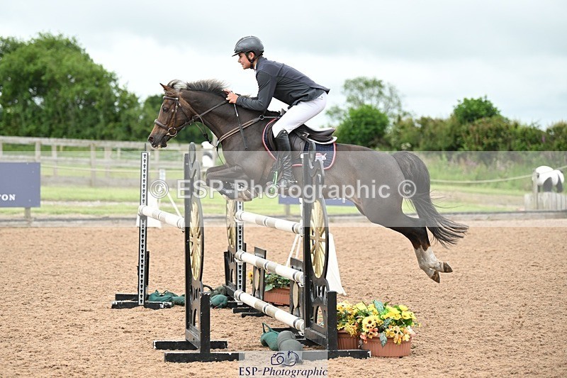 250607-121913-01060 - Cls 10 Pony Newcomers and 1m