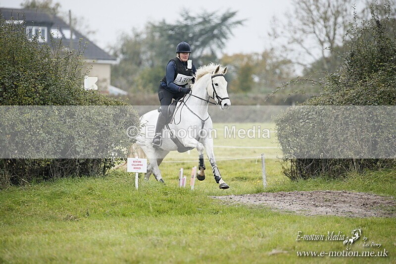 WWHT 181020 WWHT 181020 1075 - WWEC Novice Pairs (0.80m) 18/10/20