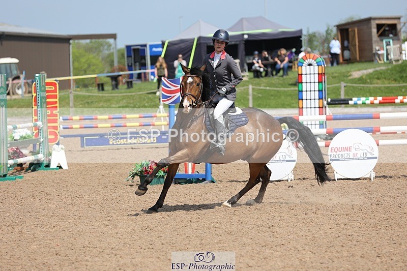 250503-113548-00804 - Cls 8 Pony Newcomers and 1m Open