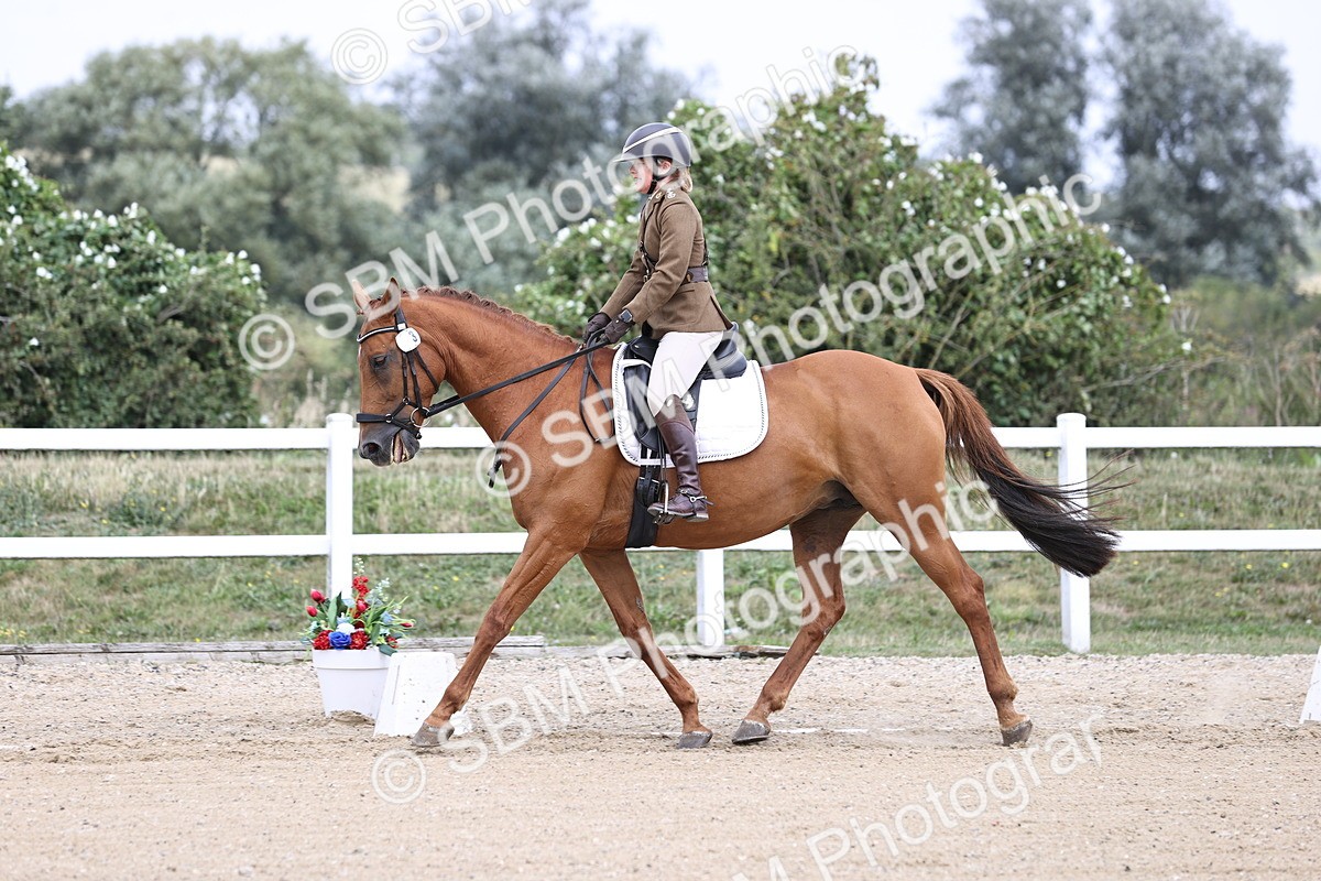 SBM_017397 - Class 14 - Novice 23 - 13.52-14.55