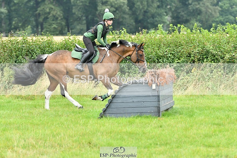 230817-123828-00687 - Theo's 1st Group - XC