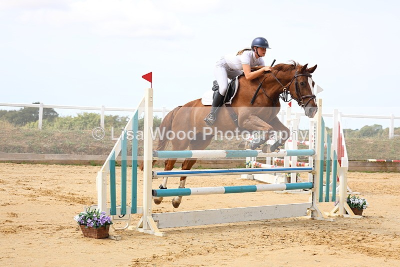 3E7A4158 - Class 7: Senior Newcomers/1.10m open