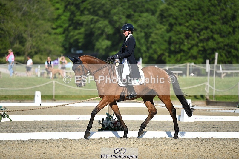 230525-091148-01556 - 303-JESMOND_RENARD-Susie_Berry-WEDTrotUp+DR