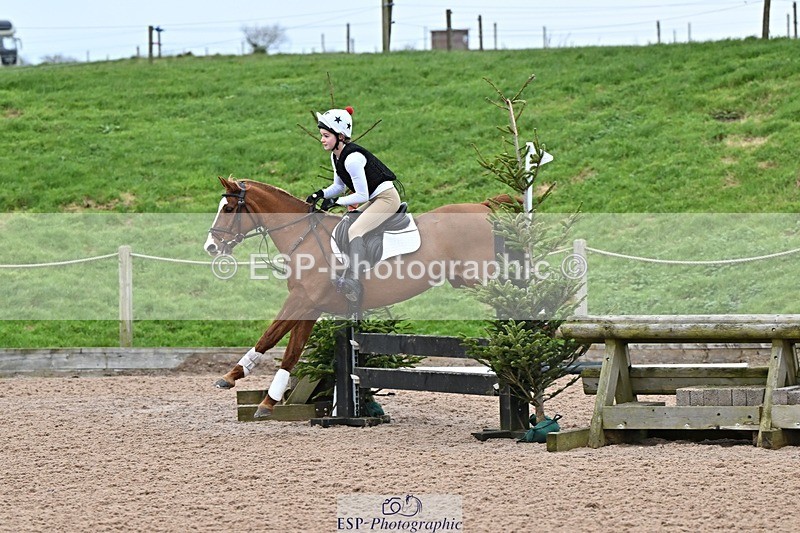 241215-101411-00215 - 70cm