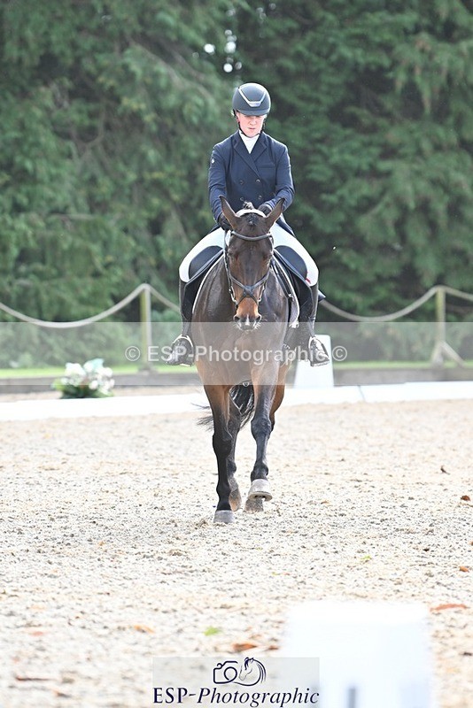 231019-124417-03189 - 117-DERG.FASCINATION-Frederica.Finch-DR