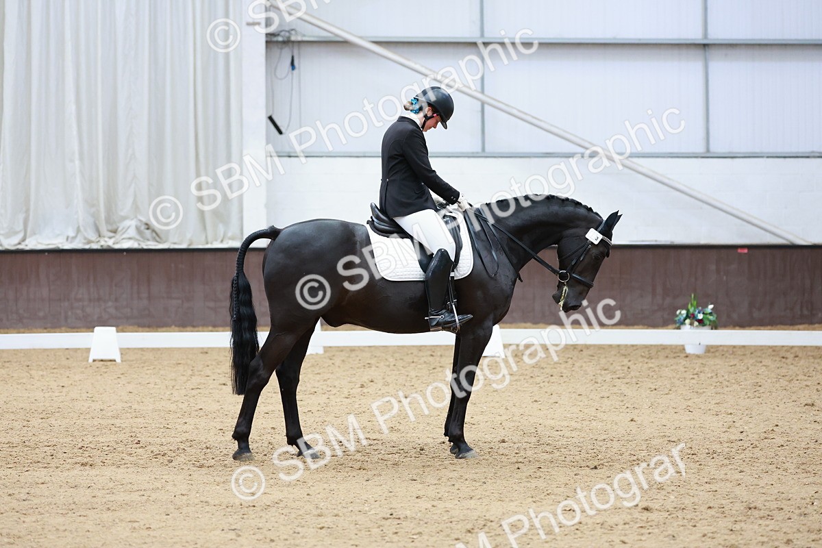 SBM_009936 - Class 6b - Novice 6 - 12.40-13.43