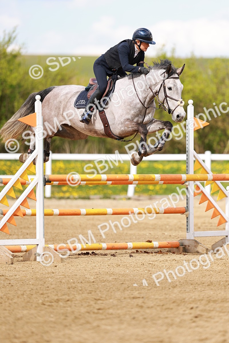 SBM_002290 - Class 4 - Senior Newcomers - 1.10m