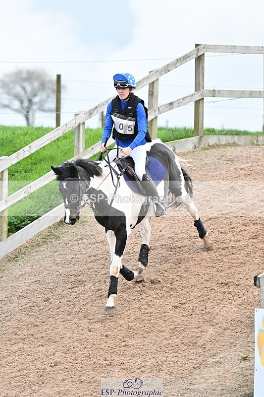 241110A-143718-01350 - 90cm 14.00 to End