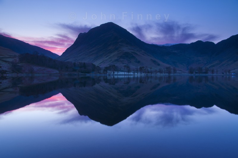 Buttermere dawn. Lake District. - Lake District & Cumbria