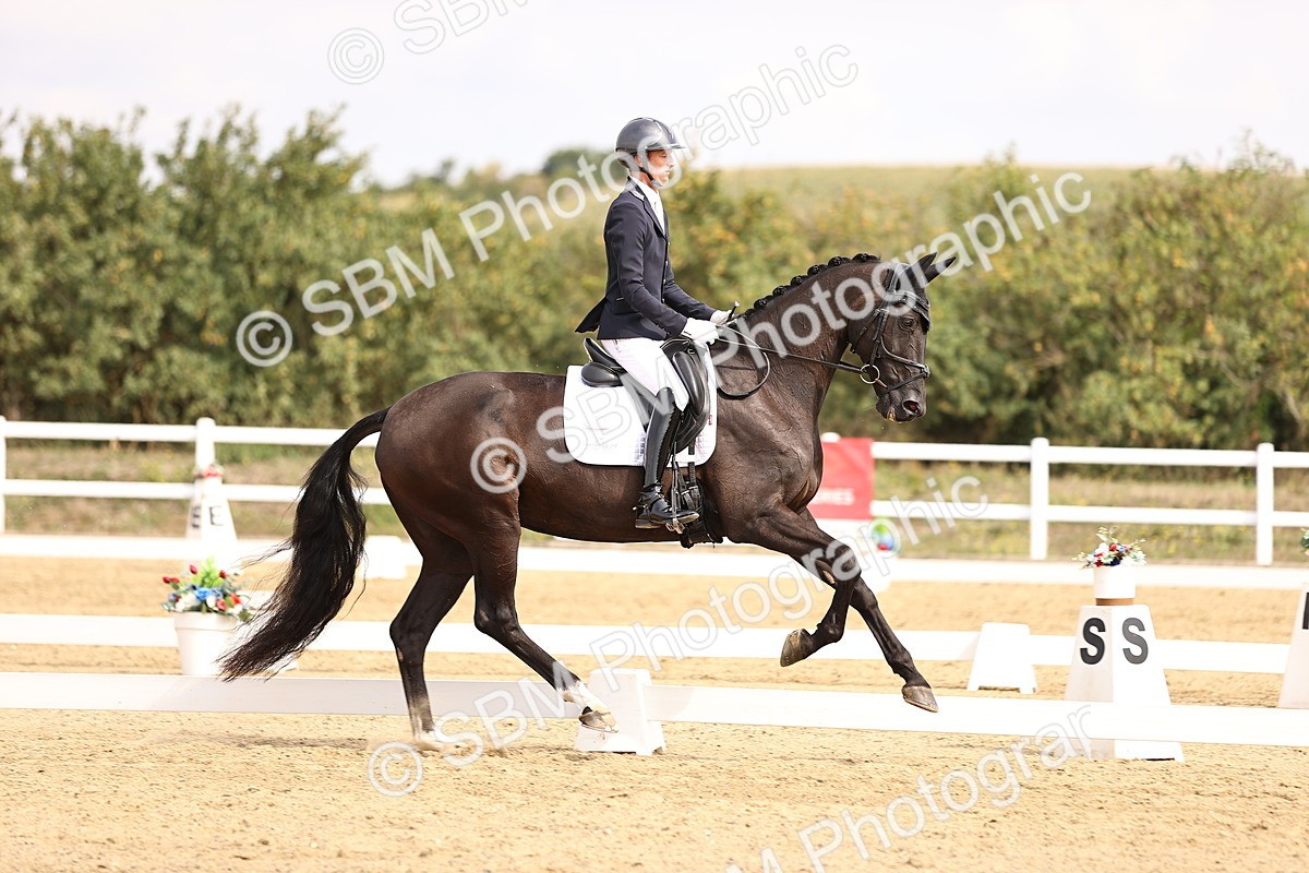 SBM_012939 - Class 2 - Advanced Medium 5 - 10.35-11.55