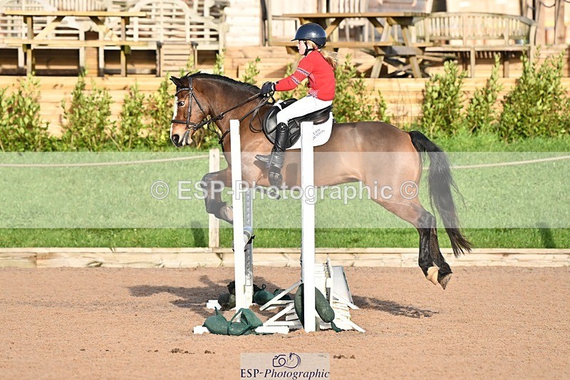 241201X-113748-00899 - Cls 17AB & 18 70cm