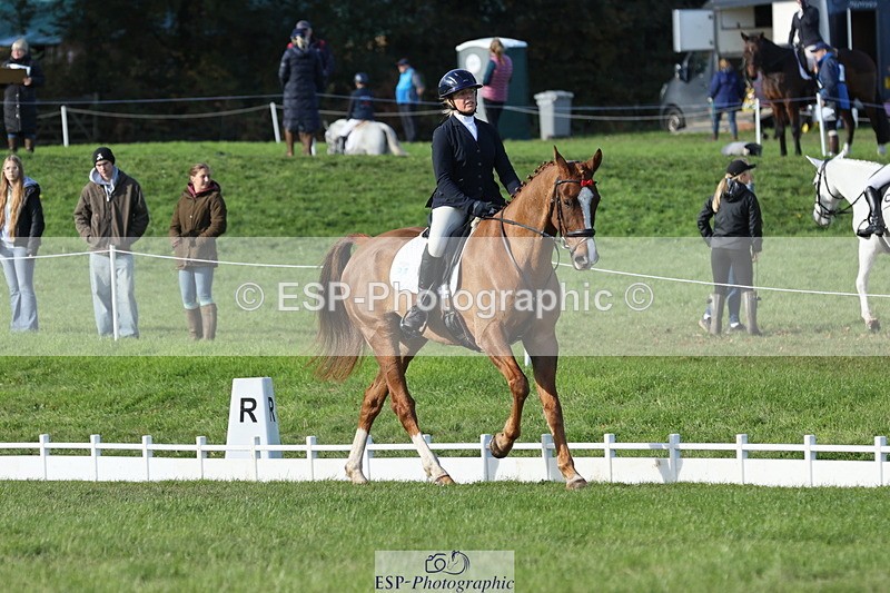 251024A-144443-14275 - G-573-Lisa.Stock