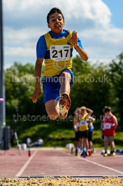 West25Sat-919373 - Field Male