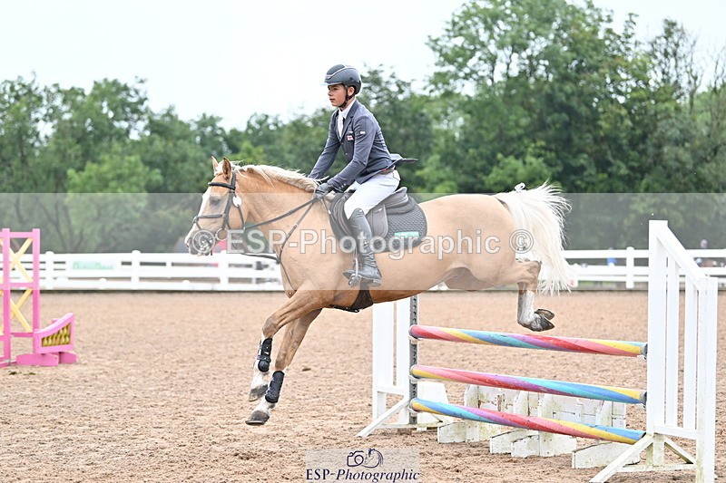 240908A-105202-03157 - Cls 18 A&B Pony Brit Nov & 80 Opern